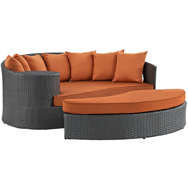Sojourn Outdoor Patio Sunbrella Daybed by Modway
