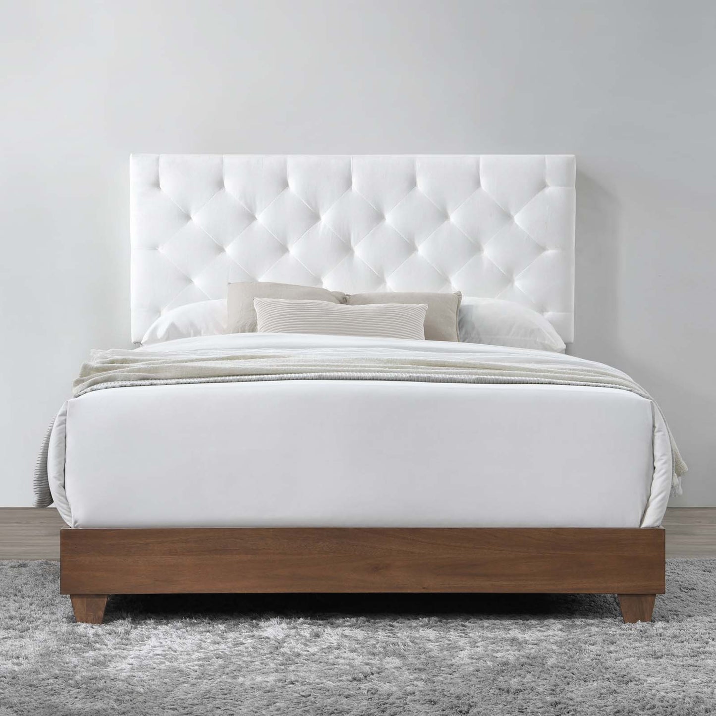 Rhiannon Diamond Tufted Upholstered Performance Velvet Queen Bed by Modway