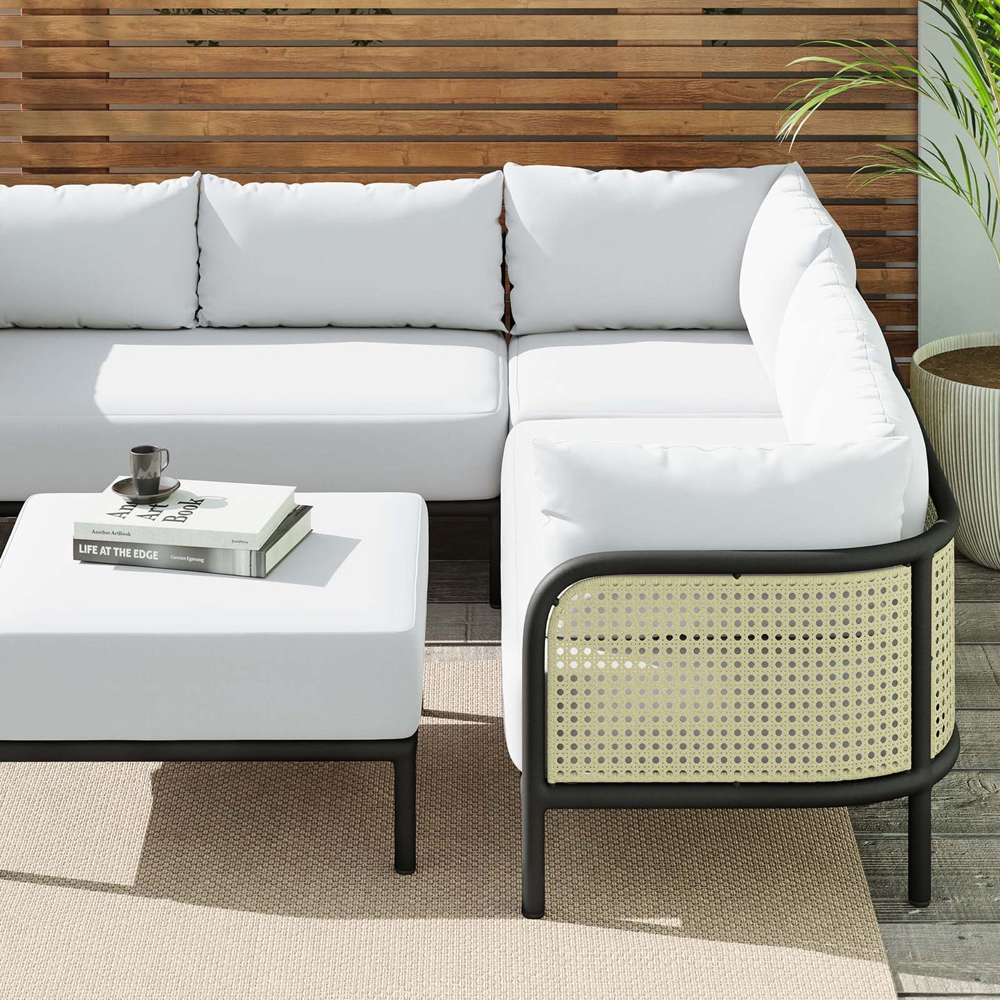 Hanalei Outdoor Patio 4-Piece Sectional