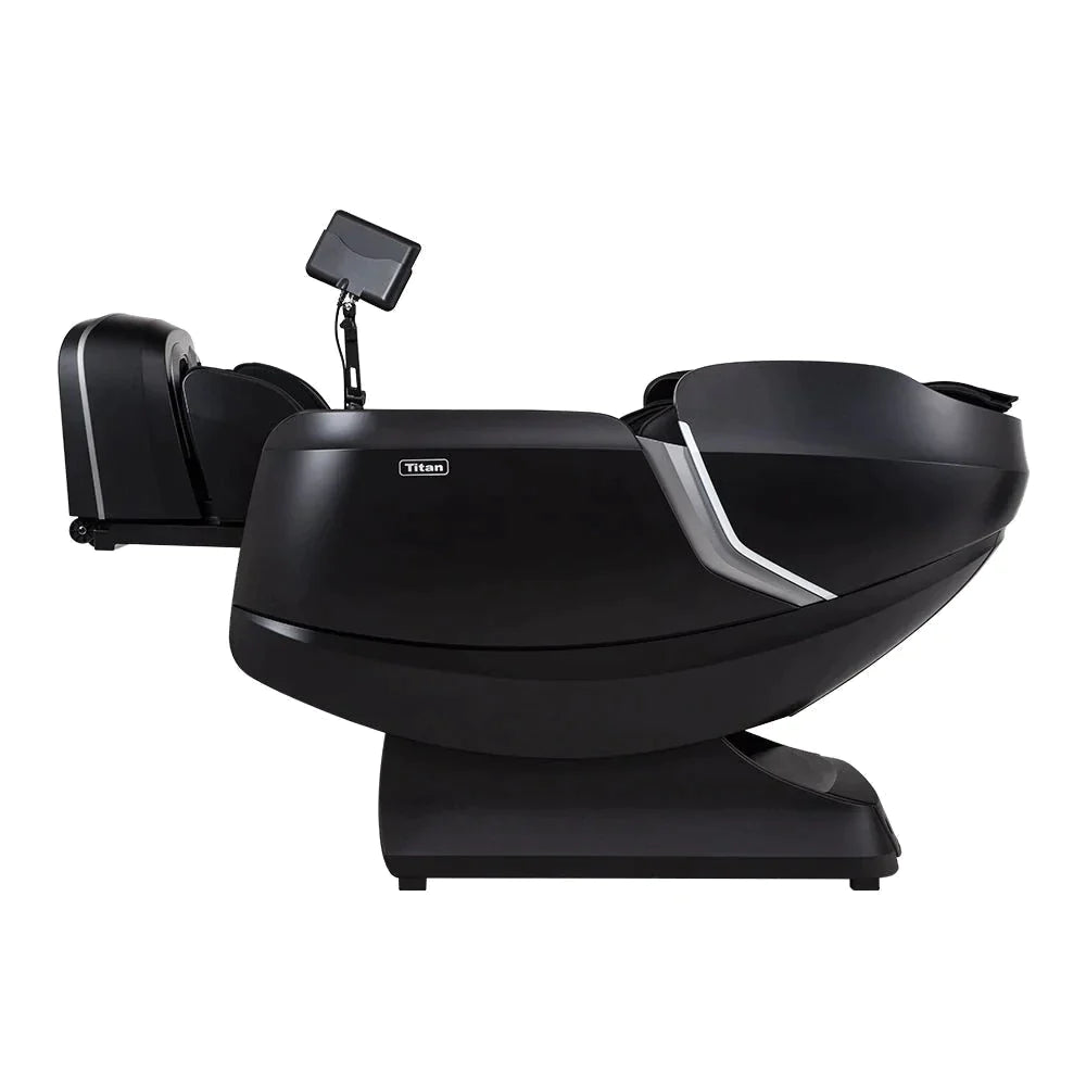 Titan Pro-Vigor 4D Massage Chair Black