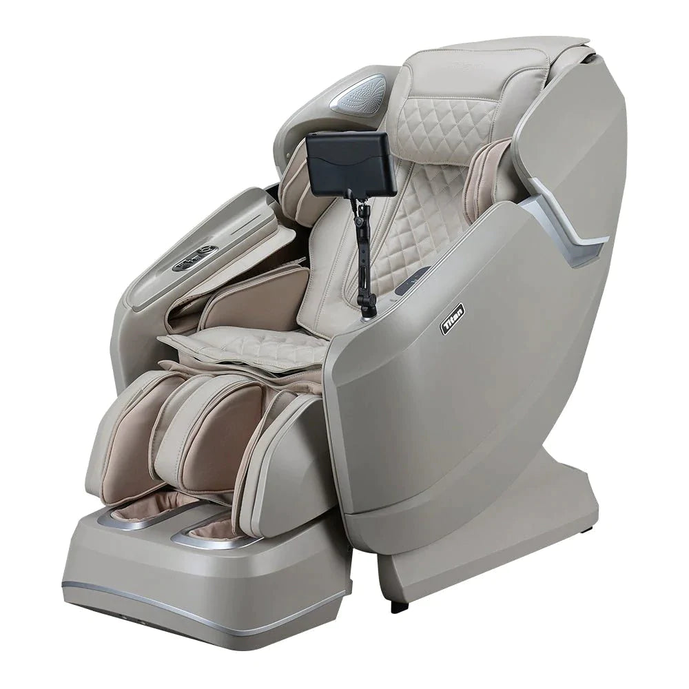 Titan Pro-Vigor 4D Massage Chair Black